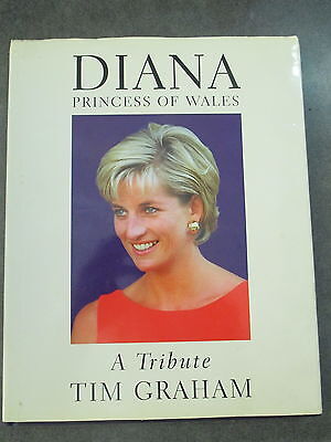 Diana Princess Of Wales A Tribute - Volume Illustrato Inglese